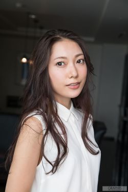 娇小娇小与黑人tubevideos